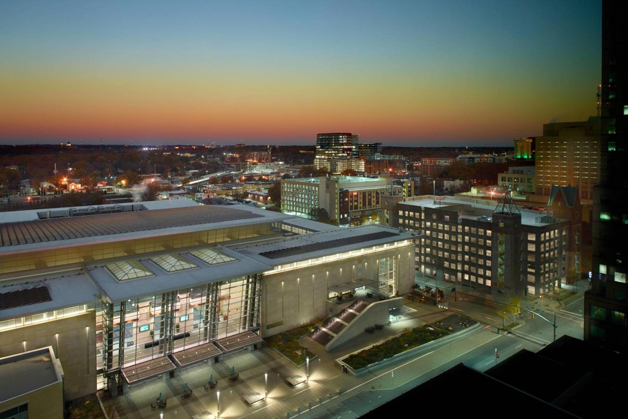 Marriott Raleigh City Center Exterior photo